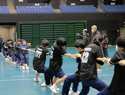 全校集会